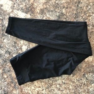 LuLaRoe OS Black Leggings! 💍